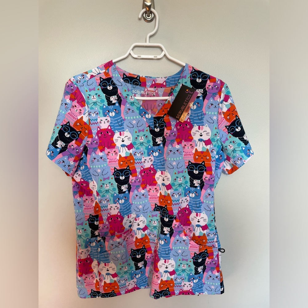 Scrubletics Cat Print Scrub Top